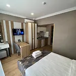 H&l Hotel