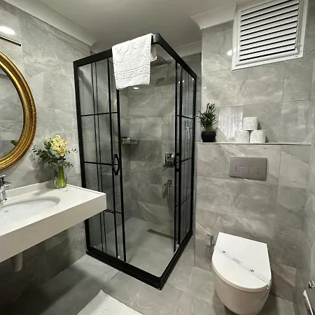 H&l Hotel 2*